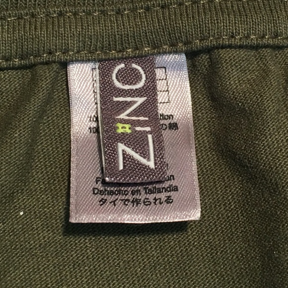 NWOT NBC Sports Triple Crown Men's 3XL Long T - Picture 5 of 6